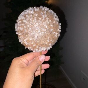 6 Elegant Decorative Sphere ornaments